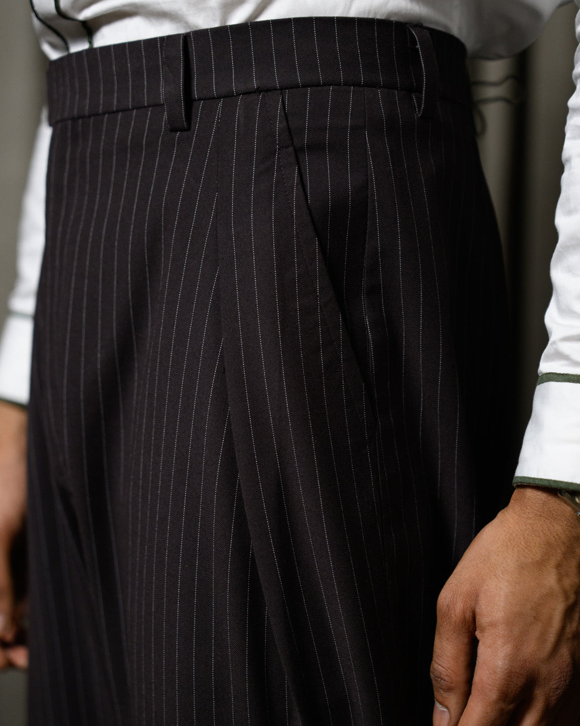 Wine-Brown Pinstripe Pleated Pants